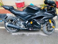 YAMAHA R15 V3